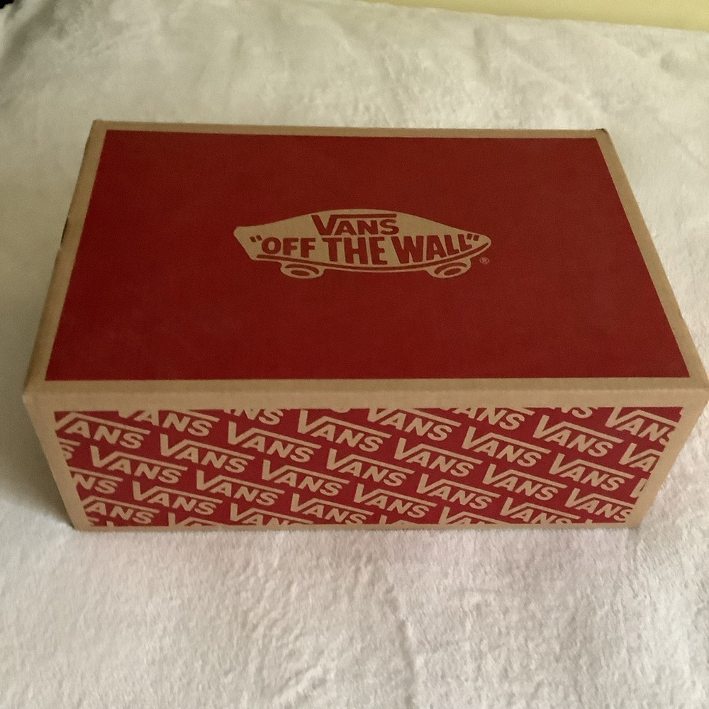 NEW - Vans Off The Wall Unisex - Picture 11 of 11